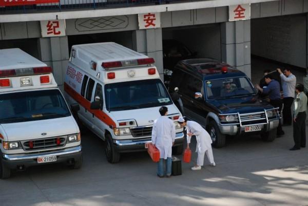 乡城县救护车转院
